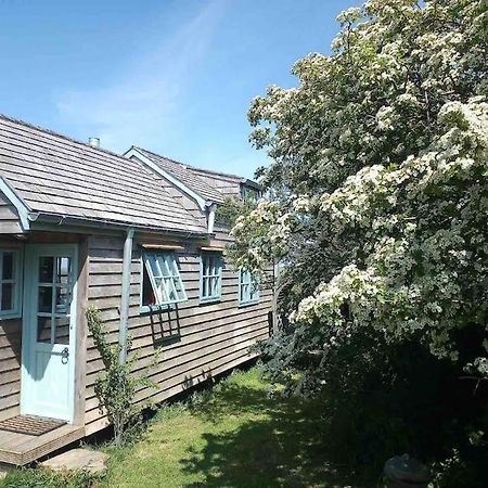 Villa Tiny House On Isolated Farm By The Cornish Coast Bude Exterior foto